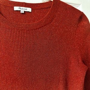 Gorgeous NWOT MADEWELL short sleeve rust and gold threaded sweater/shirt!!